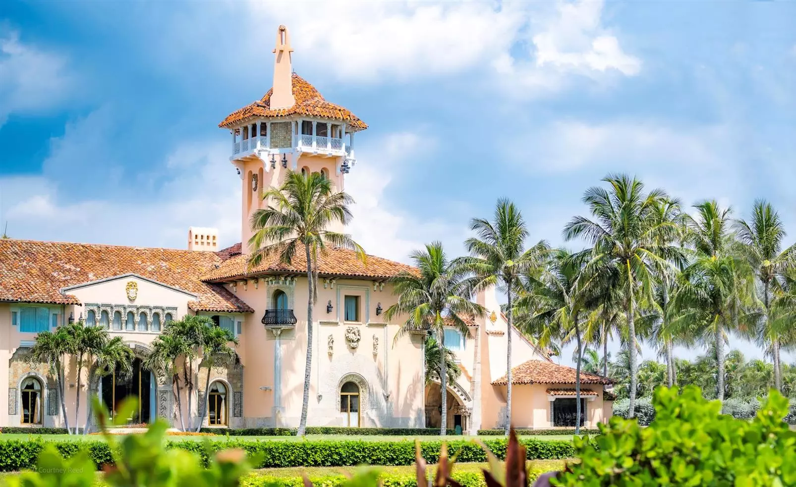 A Guide To The Millionaires, Billionaires And Royals Who Live Near Mar-a- Lago